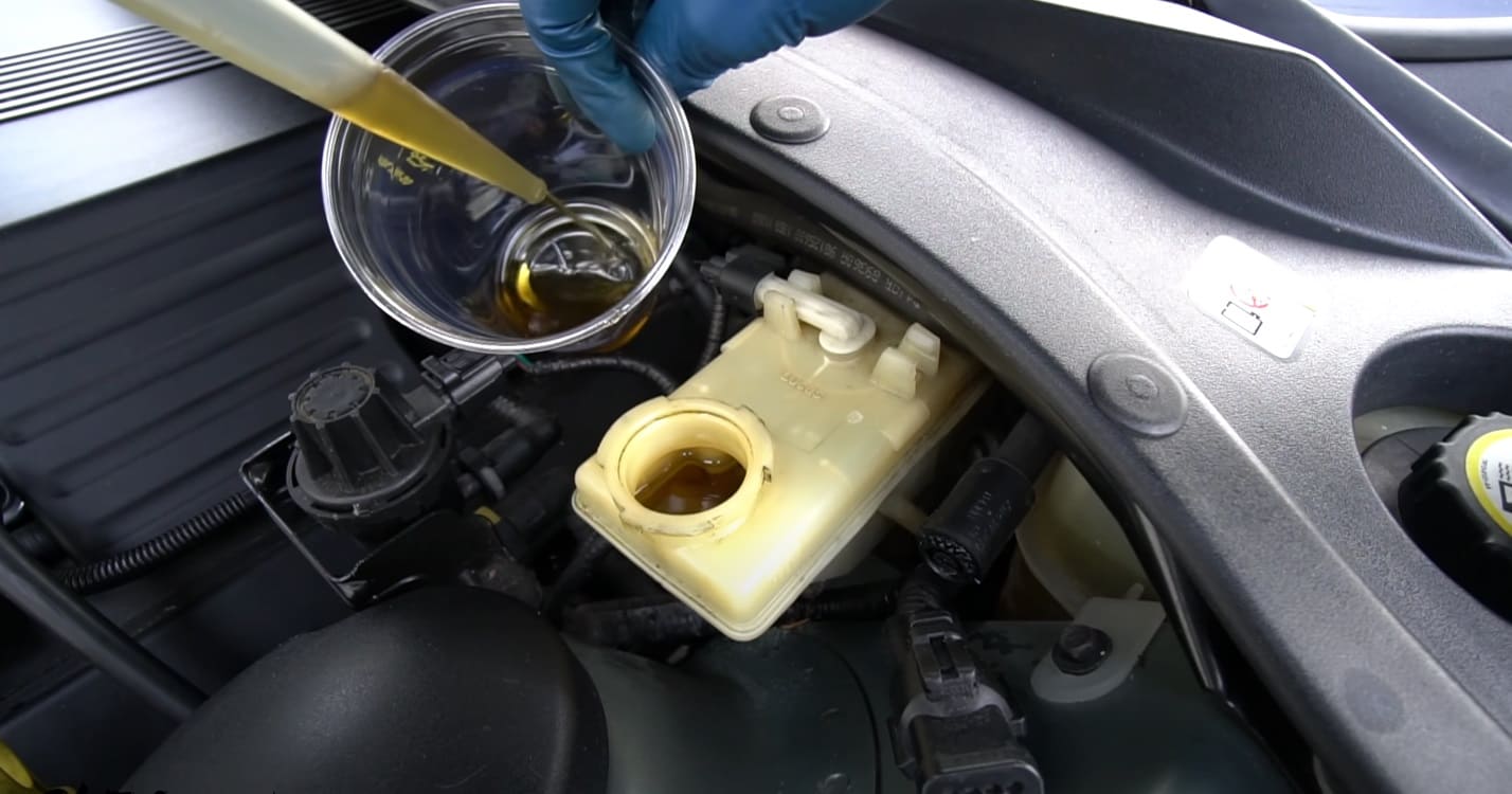 Can You Mix Synthetic and Regular Transmission Fluid? CanYouMix
