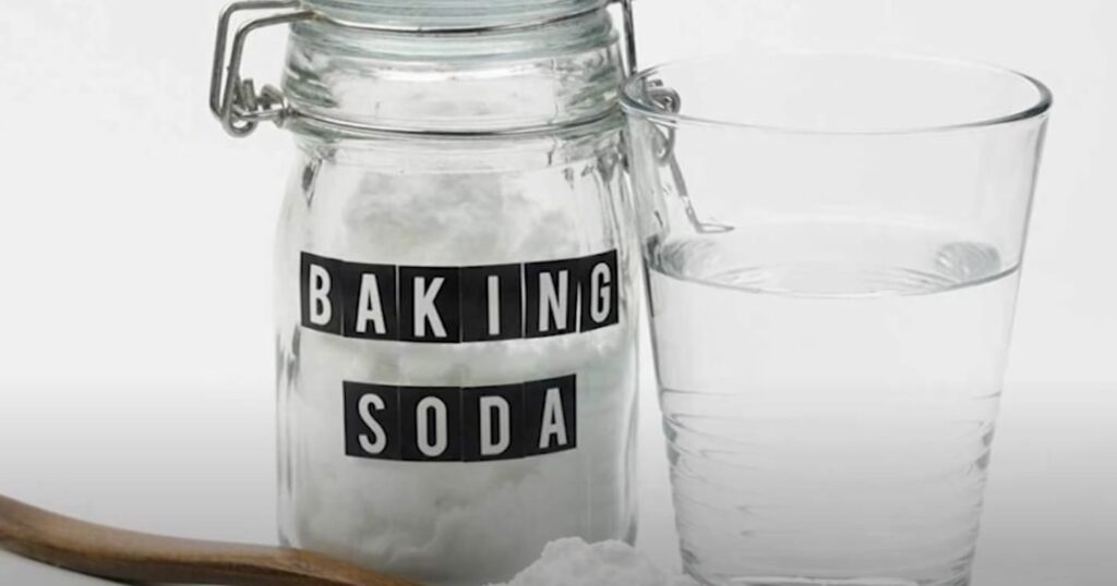 Is it Safe to Mix Bleach and Baking Soda?