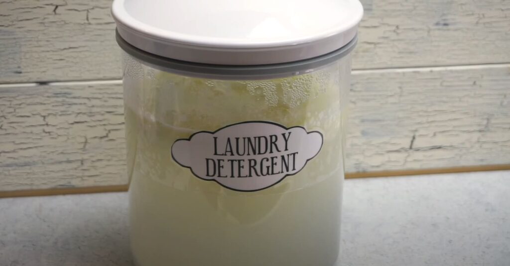 Can You Mix Liquid Laundry Detergents?