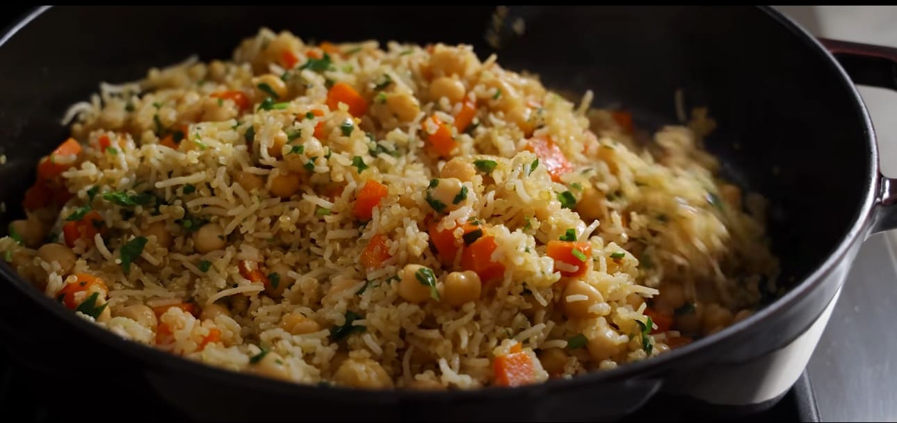 Can You Mix Quinoa and Rice? Read This First! CanYouMix