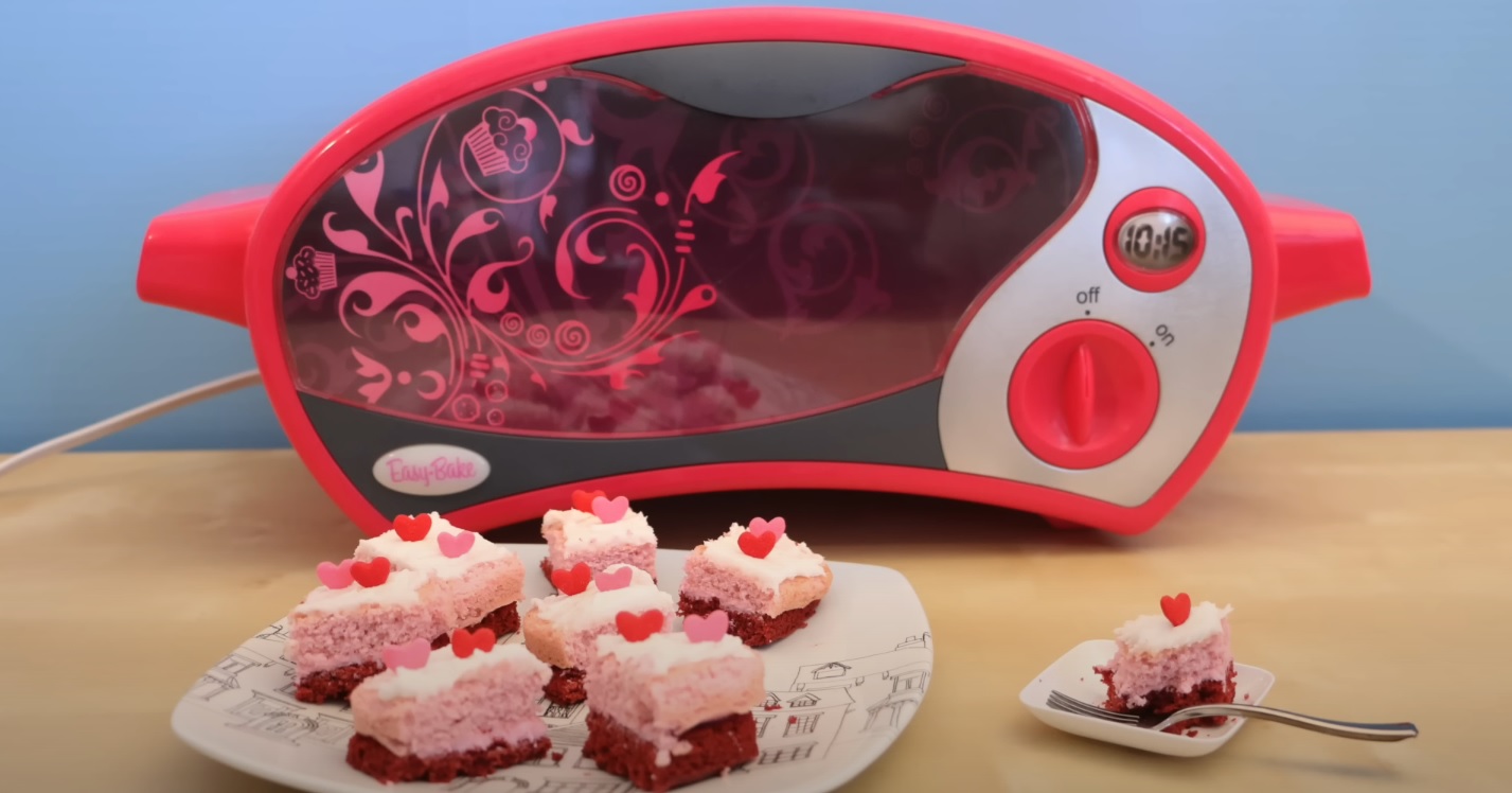 Can You Use Regular Cake Mix for Easy-Bake Oven?