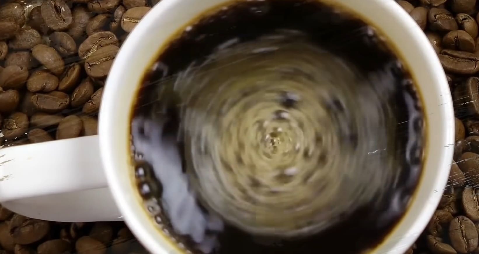 Can You Mix Protein Powder With Coffee? CanYouMix