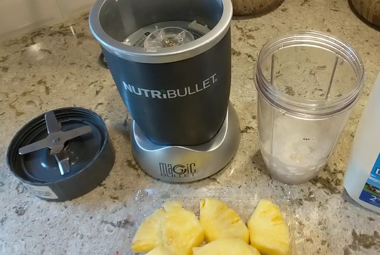 What Blenders Does Smoothie King Use? CanYouMix