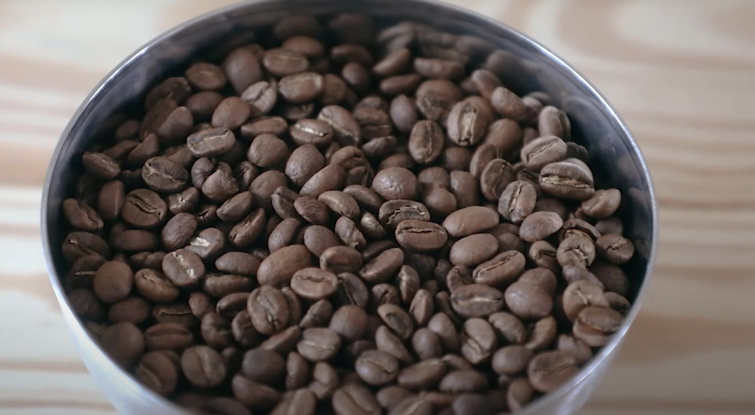 What Blenders Does Starbucks Use? CanYouMix