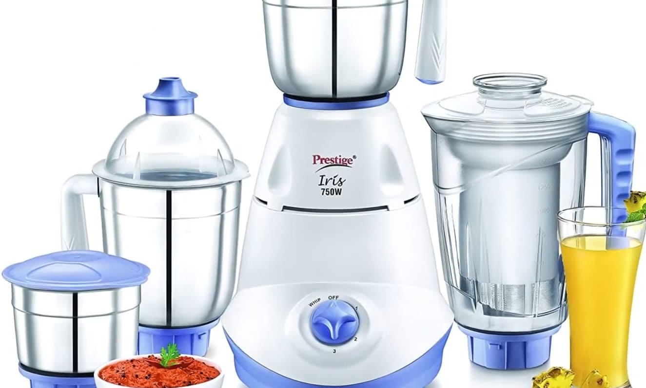 Blender vs. Grinder What’s the Difference? CanYouMix