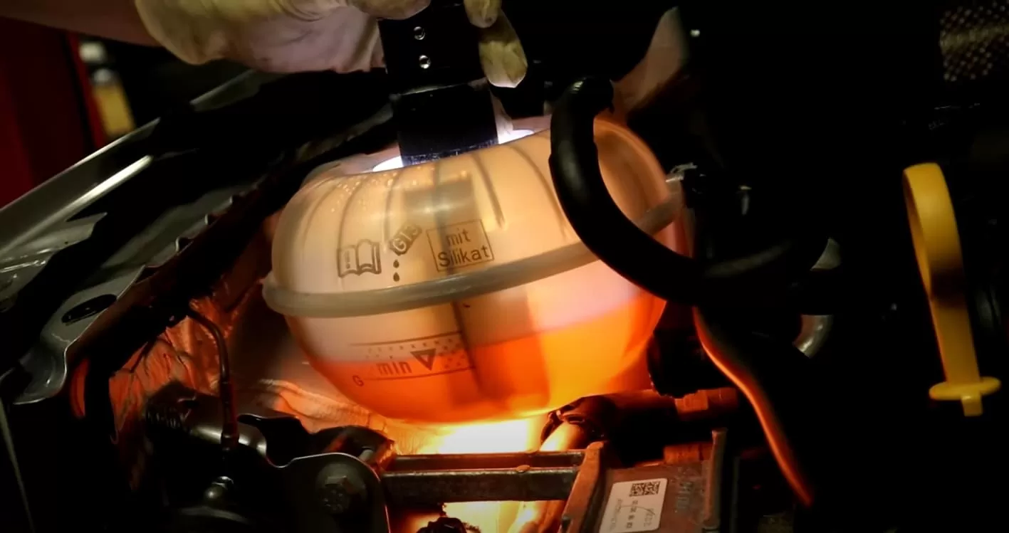 Can You Mix Red and Green Antifreeze?