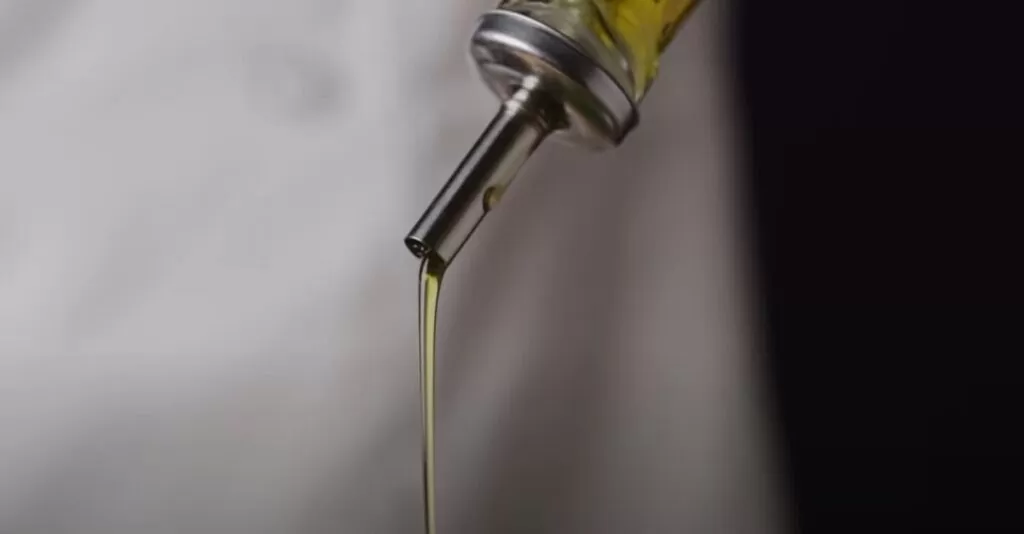 Can You Mix Oils For Pan Frying?