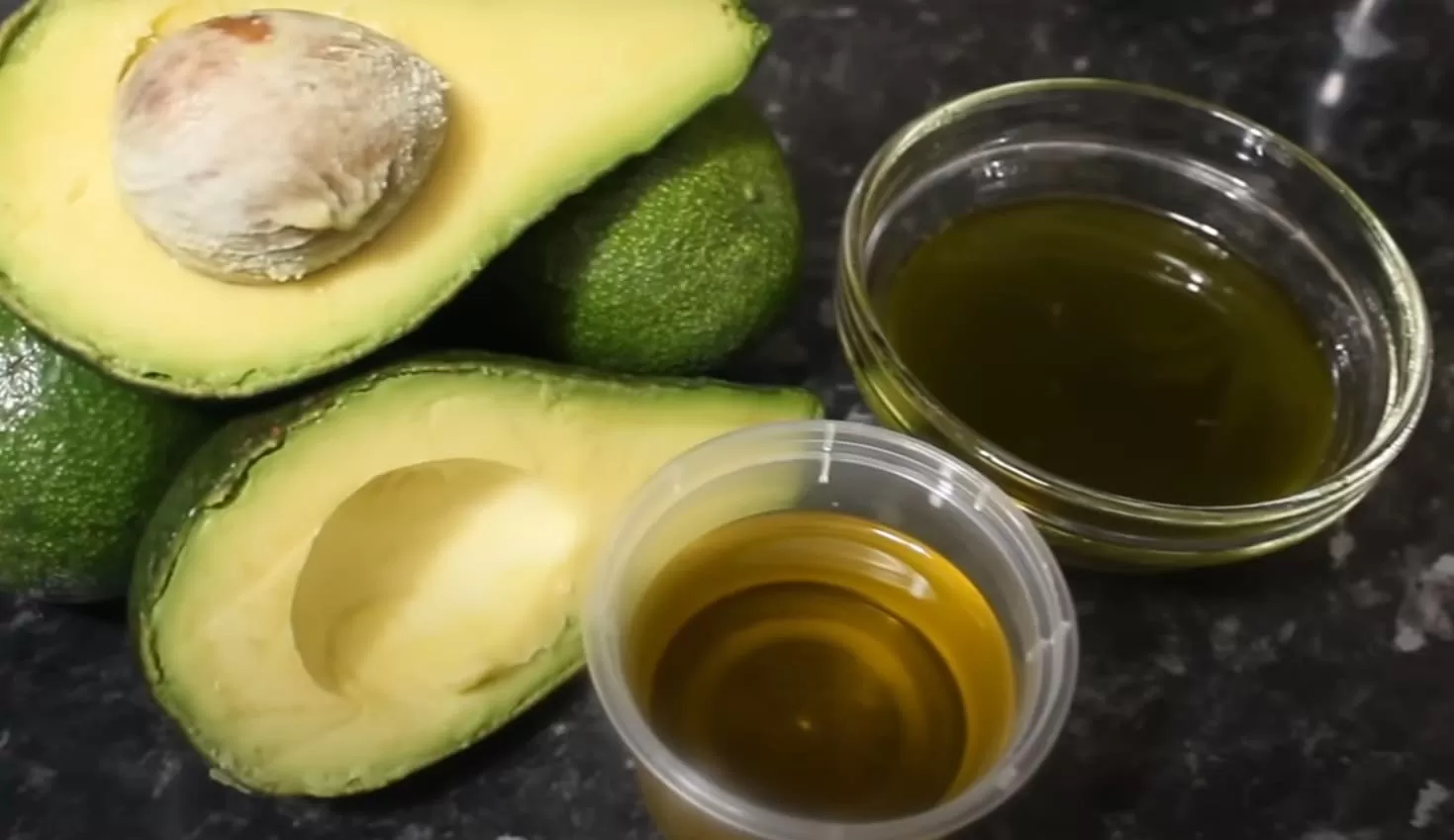 Can You Mix Vegetable Oil and Peanut Oil?