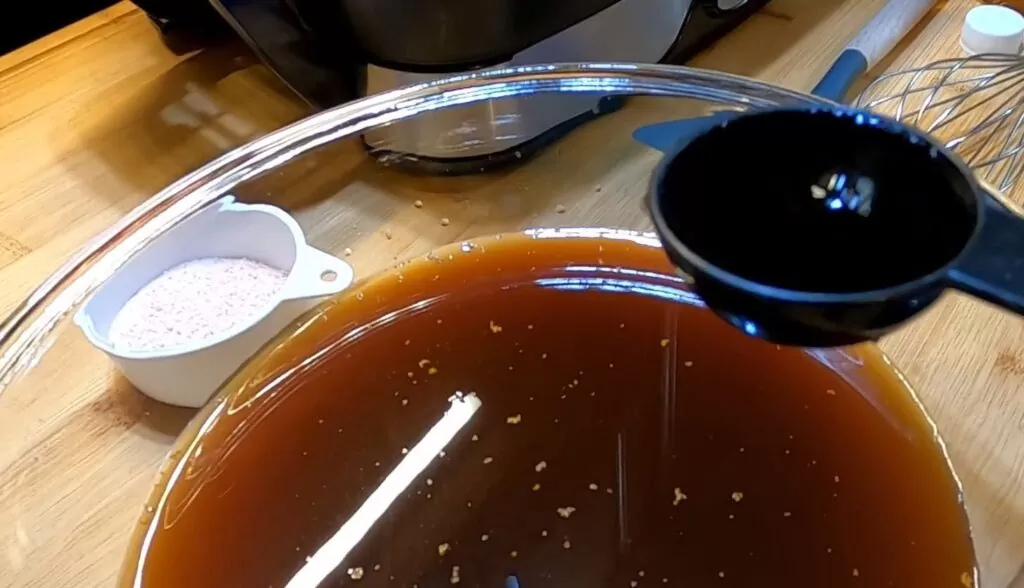 What Can I Mix Soy Sauce With?