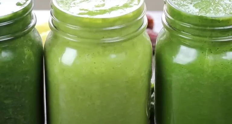 Can You Put Athletic Greens in a Smoothie?